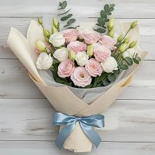 Букет шампанское в Междуреченске Букет цветов из:  Лизиантусы в Междуреченске