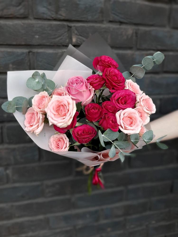 Букет роз Чудесное настроение в Междуреченске Букет Чудесное настроение в Междуреченске