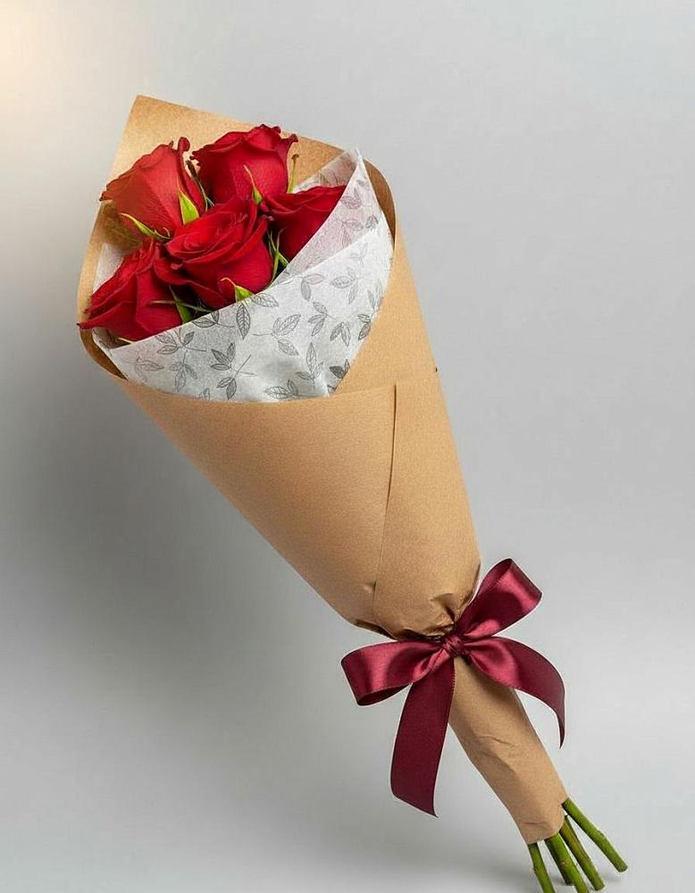 Букет просто и со вкусом в Междуреченске Букет цветов из: Розы в Междуреченске