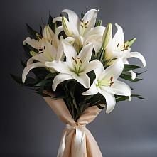 Букет нежные лилии в Междуреченске Букет цветов из:  Лилии в Междуреченске