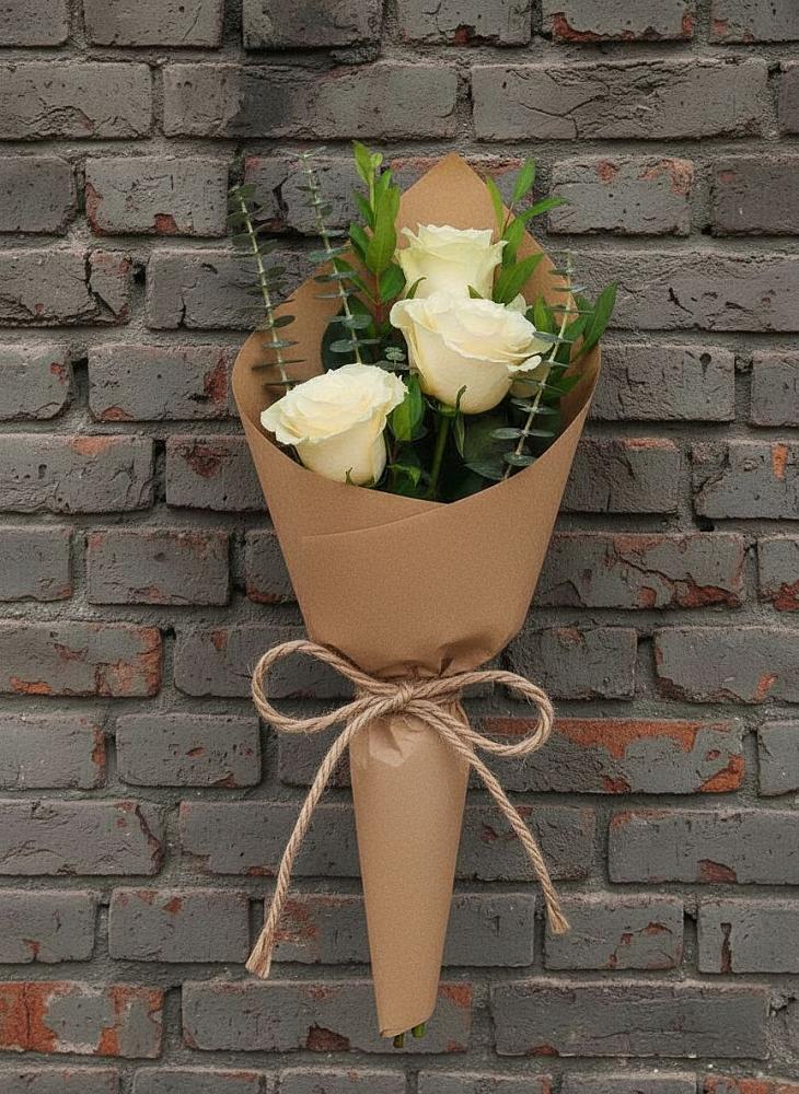 Букет из 3 роз в Междуреченске Букет цветов из: Розы в Междуреченске