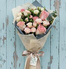 Букет нежный и розовый #REPLACE_PRED# Междуреченске Букет цветов из:  Розы #REPLACE_PRED# Междуреченске