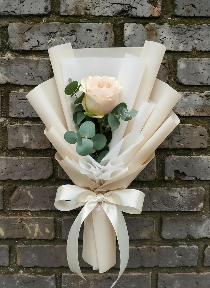 Букет Королевская звезда в Междуреченске Букет цветов из: Розы в Междуреченске