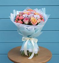 Букет Счастливые мгновение в Междуреченске Букет цветов из:  Хризантемы и Розы в Междуреченске