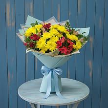 Букет сочные брызги в Междуреченске Букет цветов из:  Альстромерии и Хризантемы в Междуреченске