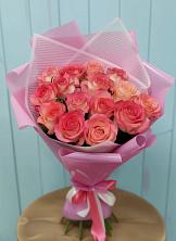 15 Розовых роз Равель в Междуреченске Букет 15 Розовых роз Равель в Междуреченске