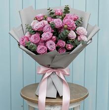 Композиция Яркий комплимент в Междуреченске Букет цветов из:  Розы в Междуреченске